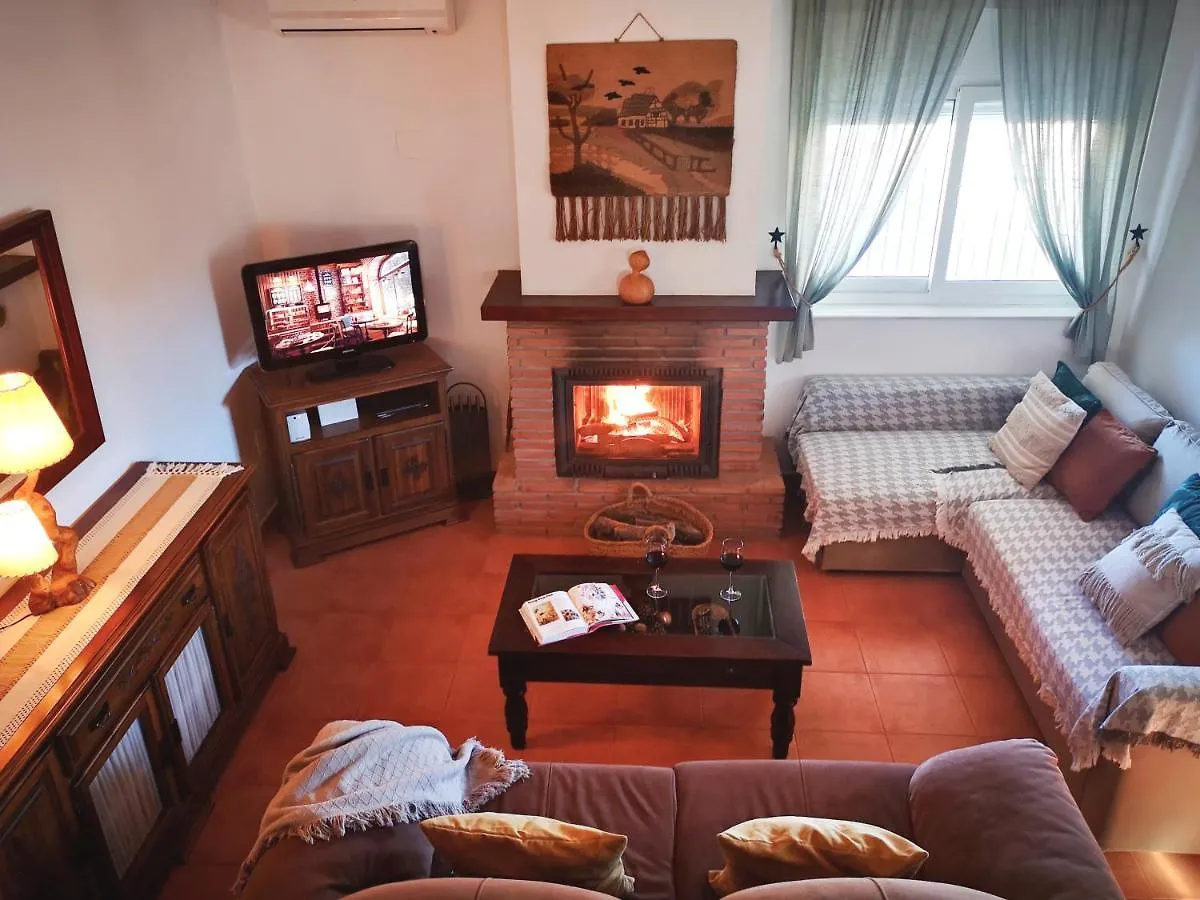 Finca Pil - Casa Rural Con Piscina Guest House Riogordo Spain